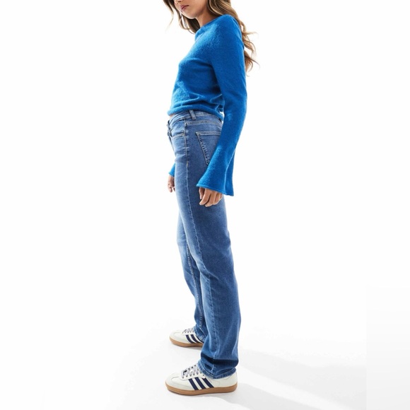 Only Blue Straight Leg Jeans - Picture 3 of 10